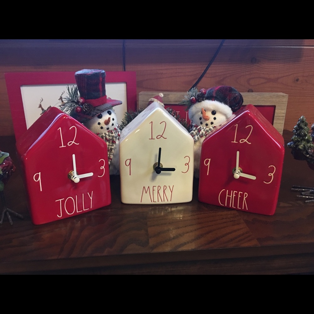 Set of 3 Rae Dunn Xmas Clocks - Picture 1 of 4